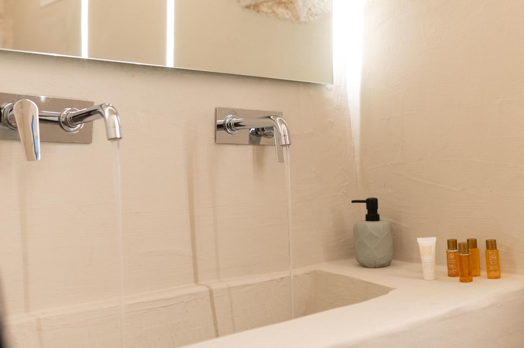 Malolu Luxurysuite Ostuni Ngoại thất bức ảnh